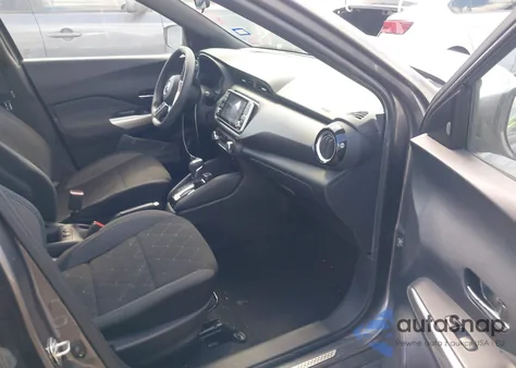 2019 Nissan Kicks Sv z USA, uszkodzony, nr VIN 3N1CP5CU6KL492126